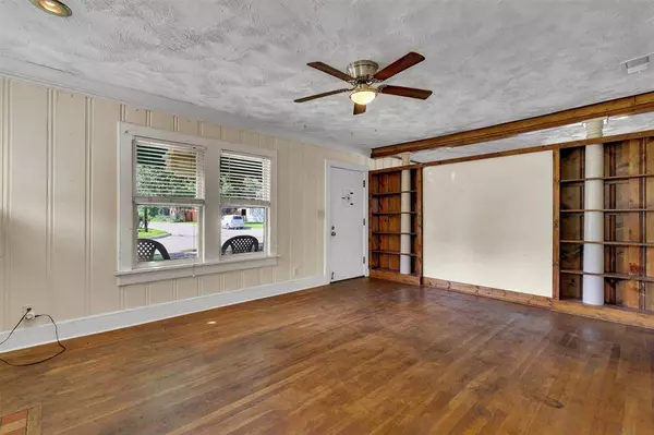 1310 Odd Street, Fort Worth, TX 76164