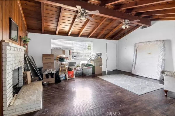 407 W 6th ST, San Jacinto, CA 92583