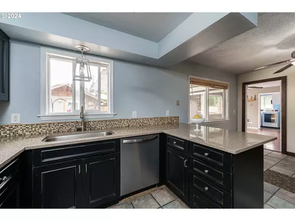 12701 NE 31ST ST, Vancouver, WA 98682