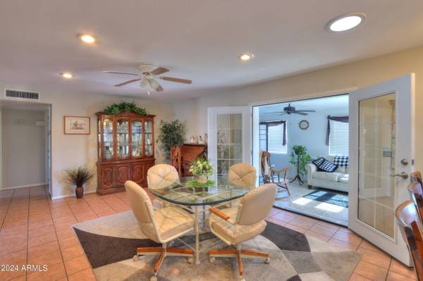 4501 E CARMEL Avenue, Mesa, AZ 85206