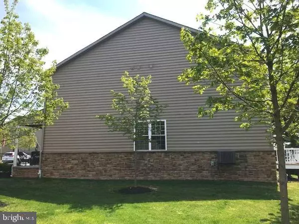 122 NICOLES WAY, Morrisville, PA 19067