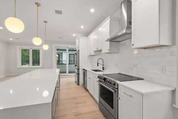 199-201 Copeland St. #3, Quincy, MA 02169