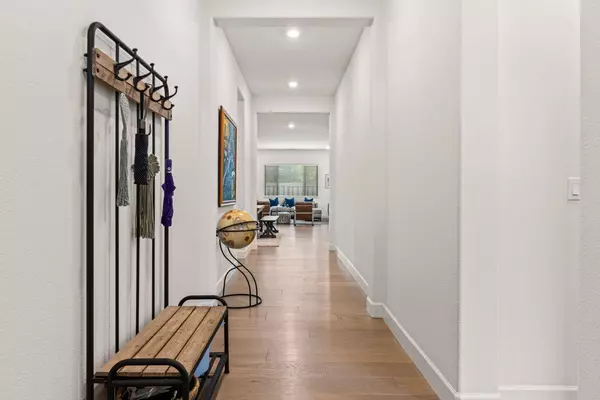 5049 Forestdale WAY, Roseville, CA 95747