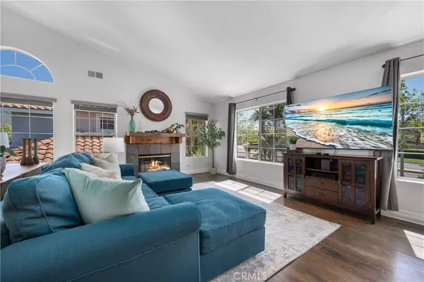 10 Calle Estero, Rancho Santa Margarita, CA 92688