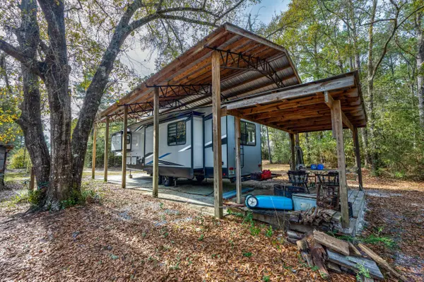 23 Bunny Lane, Freeport, FL 32439