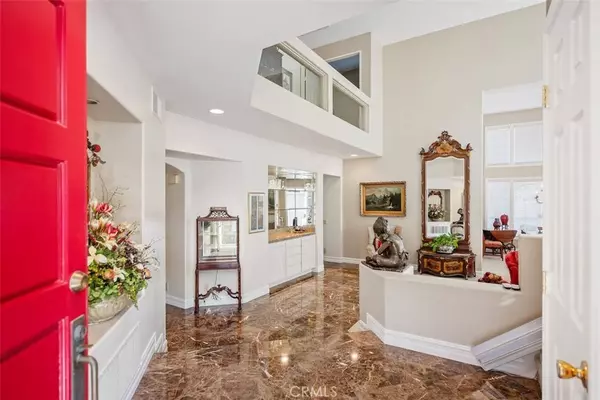 10 Berkshire, Rancho Santa Margarita, CA 92679