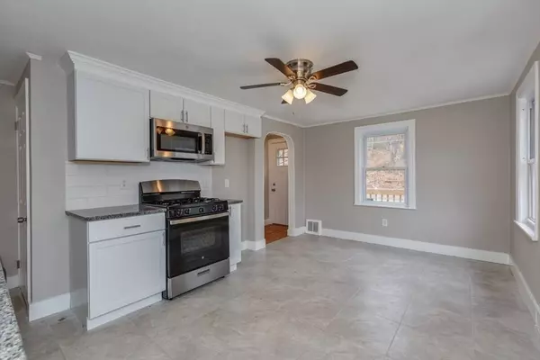 910 Fitchburg State Road, Ashby, MA 01431