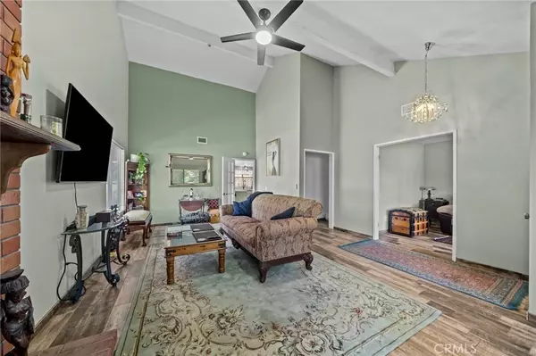 18049 Heidi Lisa LN, Lake Elsinore, CA 92532