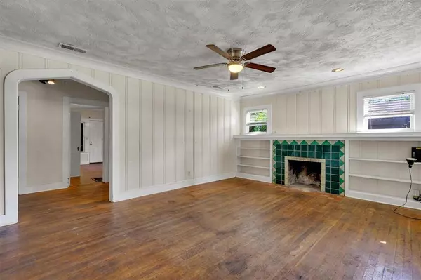 1310 Odd Street, Fort Worth, TX 76164