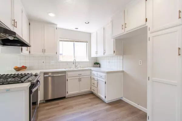 3908 Galbrath DR, North Highlands, CA 95660