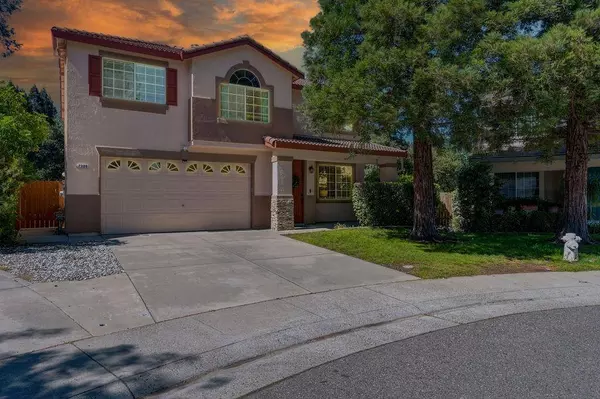 2300 Buffalo Creek CT, Gold River, CA 95670