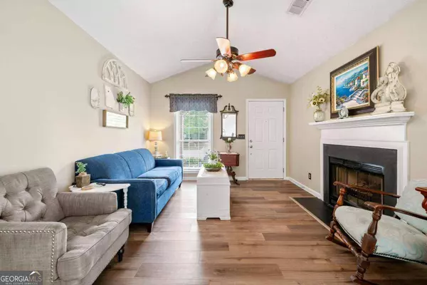 513 Stanford PL, Woodstock, GA 30188