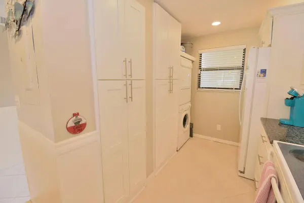 1830 N Atlantic AVE #C207, Cocoa Beach, FL 32931