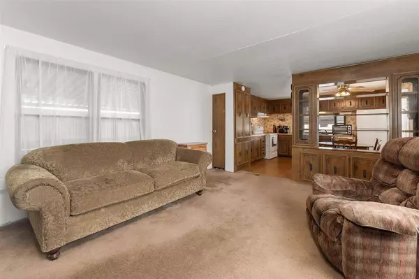 1211 E Lyons Ave ##102, Spokane, WA 99208