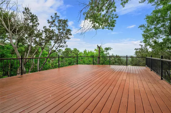 530 Dragon, Lakeway, TX 78734