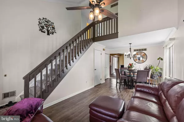 27 BLYTH CT, New Castle, DE 19720