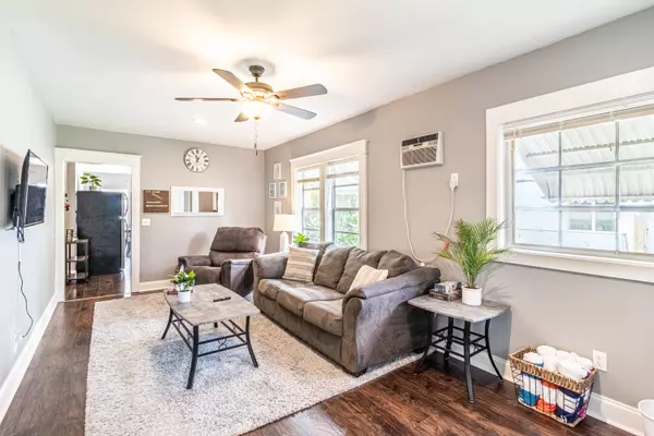 411 S J ST, Lake Worth Beach, FL 33460