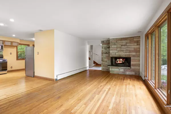 7000 Rodebaugh RD, Indianapolis, IN 46268