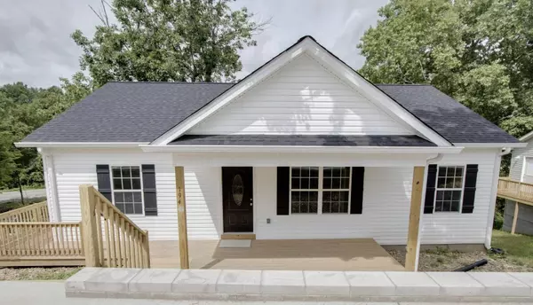 194 Hunter Ave, Carthage, TN 37030