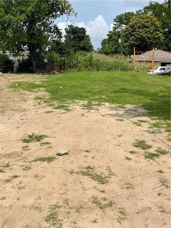 604 N ELM ST, Metairie, LA 70003