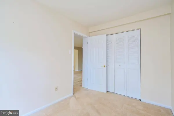 3308 WOODBURN VILLAGE DR #3308-31, Annandale, VA 22003