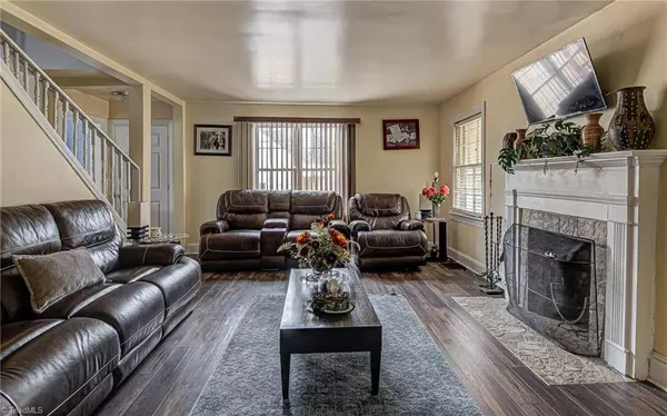 2337 Okalina AVE, Winston Salem, NC 27105