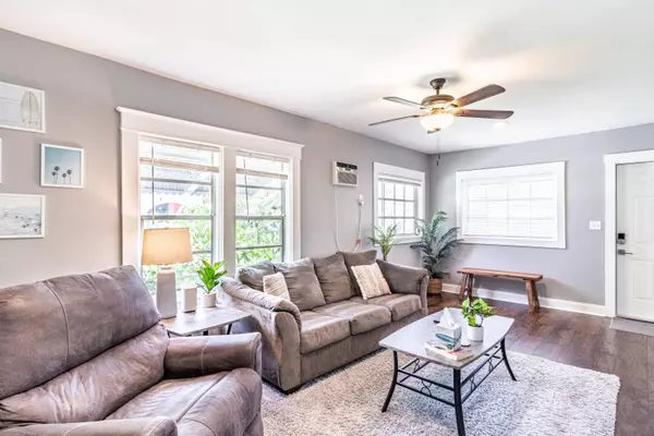 411 S J ST, Lake Worth Beach, FL 33460