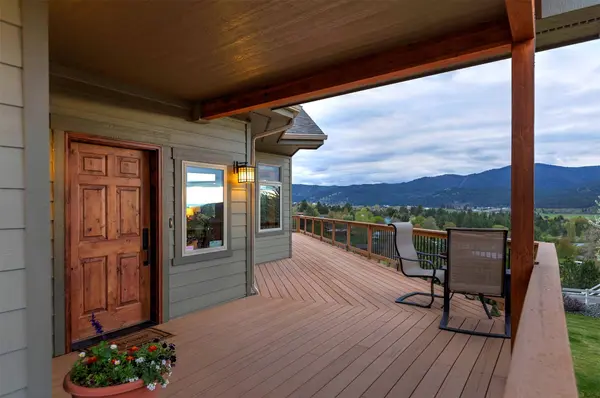 2925 Saint Michael DR, Missoula, MT 59803