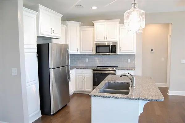 1712 West Glen DR, Leavenworth, KS 66048