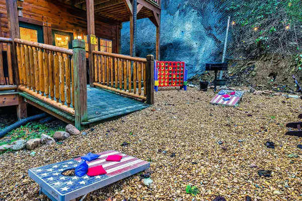 1210 Serenity Lane, Sevierville, TN 37876