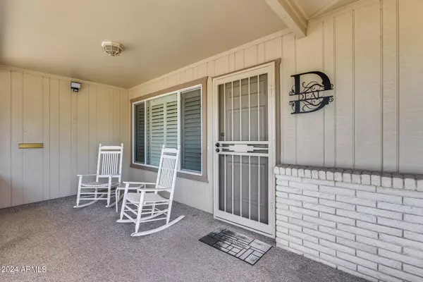 11054 W TONADA Drive, Sun City, AZ 85351