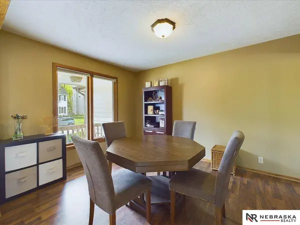 6031 S 157 Circle, Omaha, NE 68135