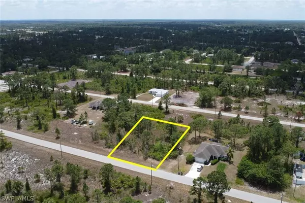 1116 Damen ST E, Lehigh Acres, FL 33974