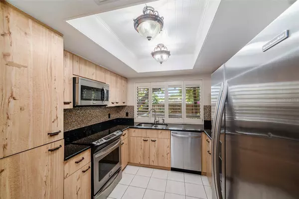 602 OLD MILL POND RD, Palm Harbor, FL 34683