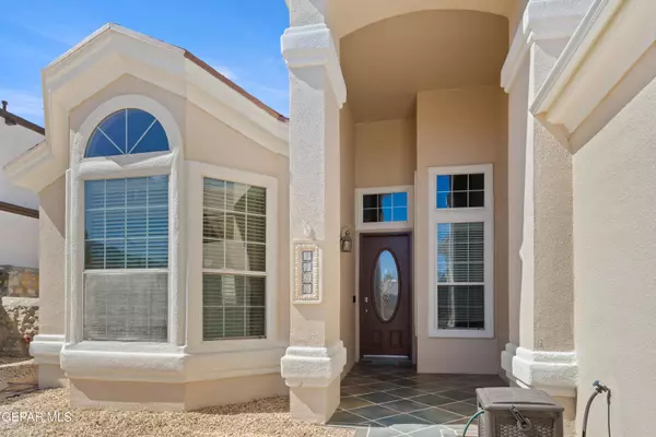 4433 Loma Suave Lane, El Paso, TX 79934