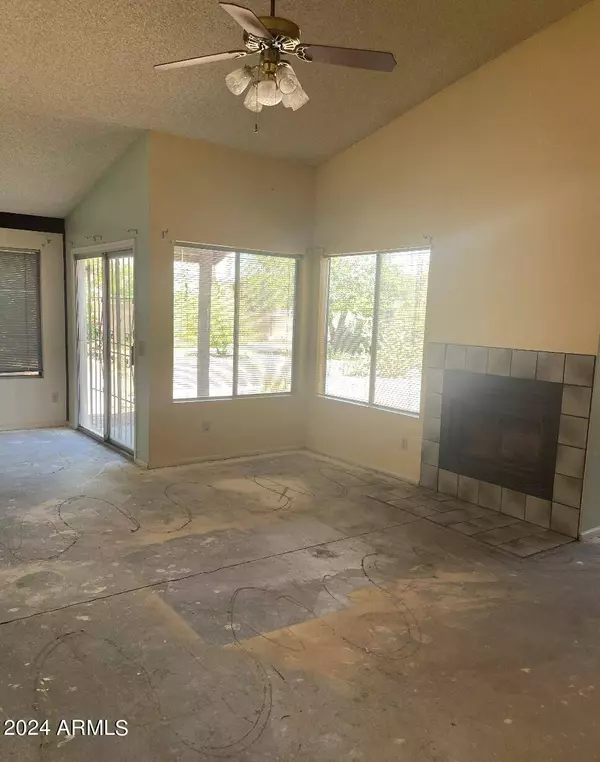 4282 W GAIL Drive, Chandler, AZ 85226