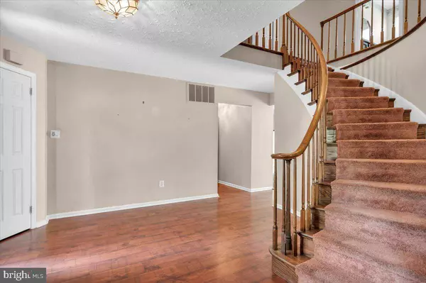 35 CHADWICK DR, Voorhees, NJ 08043