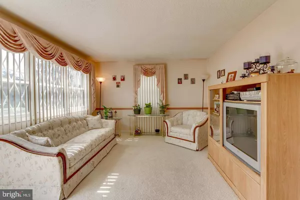 147 DELAWARE DR, Pennsville, NJ 08070