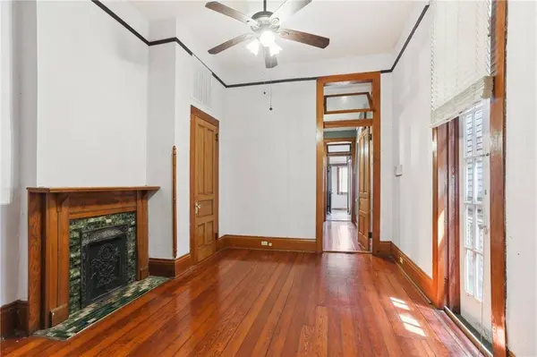 1738 44 PRYTANIA ST, New Orleans, LA 70130