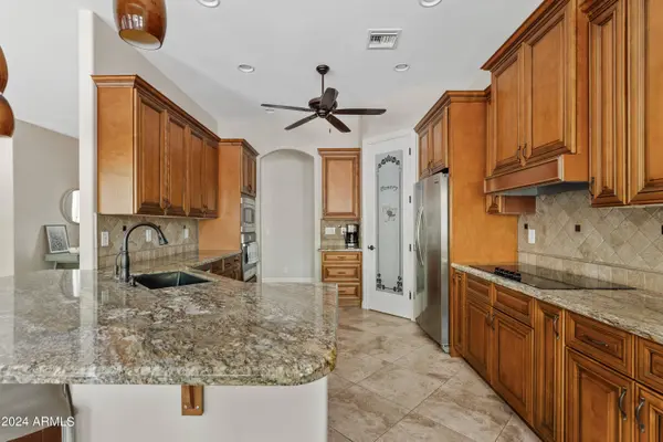 6767 W MARRON Drive, San Tan Valley, AZ 85144