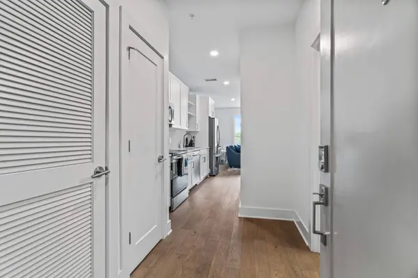 1041 E Trinity Ln #204, Nashville, TN 37216