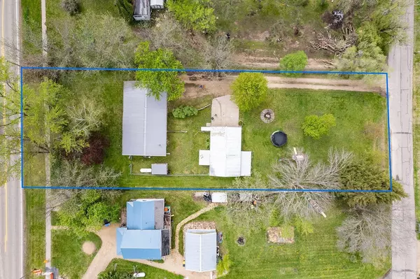 420 Mill Street, La Valle, WI 53941