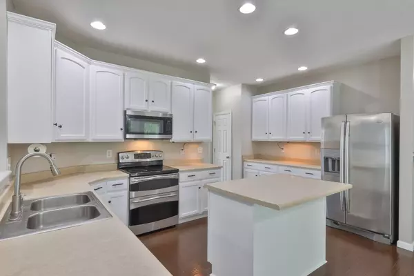 12904 Cheerleaders CT, Fishers, IN 46037