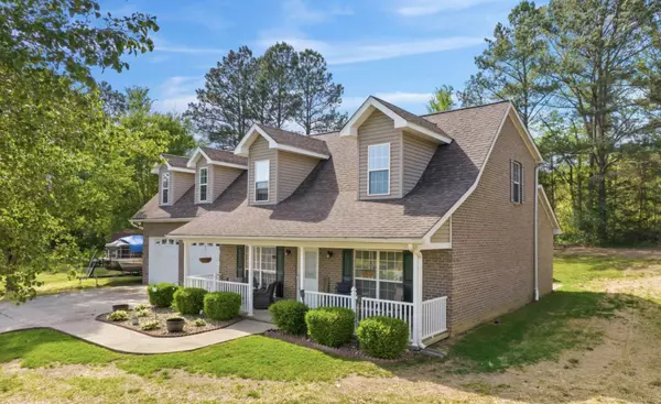 219 Sweet Gum Ln, Oak Ridge, TN 37830