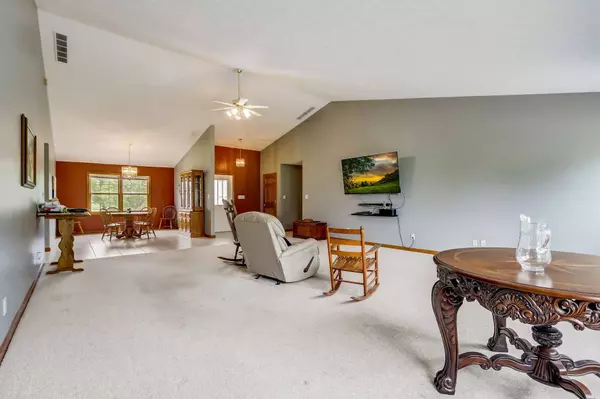 10902 N County Road 1025 E, Brownsburg, IN 46112