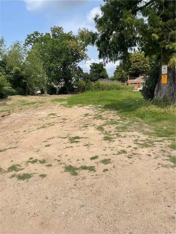 604 N ELM ST, Metairie, LA 70003