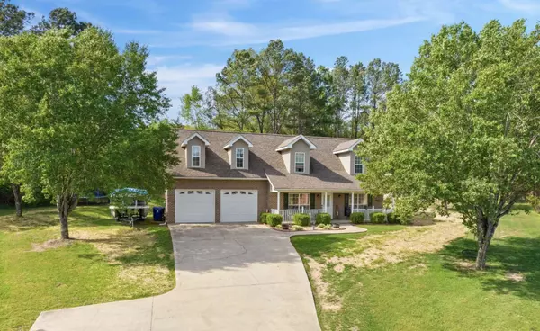 219 Sweet Gum Ln, Oak Ridge, TN 37830
