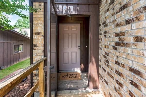 504 Hickory ST, Huntsville, TX 77320