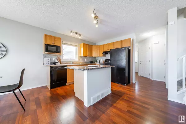 #93 287 MACEWAN RD SW, Edmonton, AB T6W 1T4