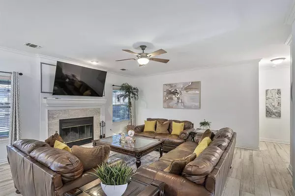 2391 Briarhill Boulevard, Highland Village, TX 75077